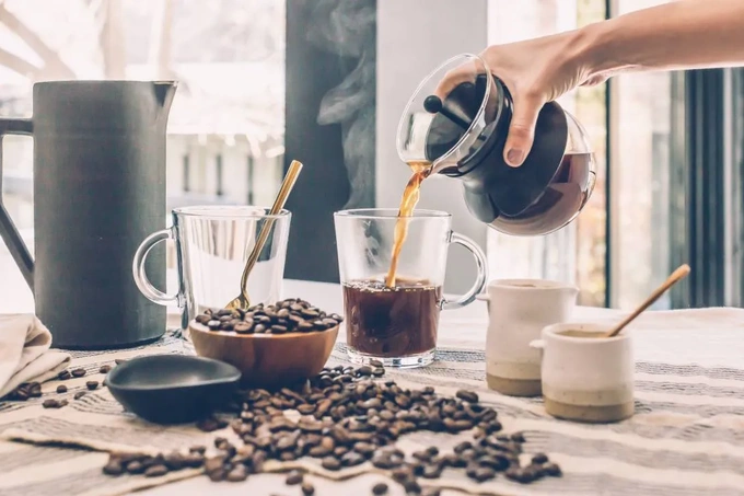 Amerikaliklar qahvani o‘z uyida ichishni afzal ko‘rishmoqda &mdash; NYT