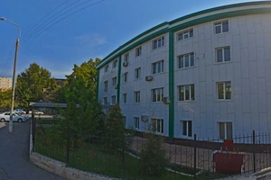 В районе метро «Буюк Ипак Йули» на торги выставили здание Центра экоэкспертизы