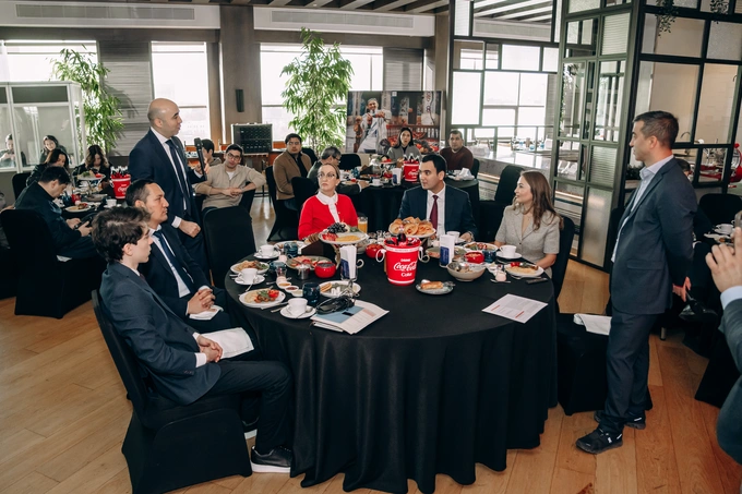 coca cola, pact, реклама