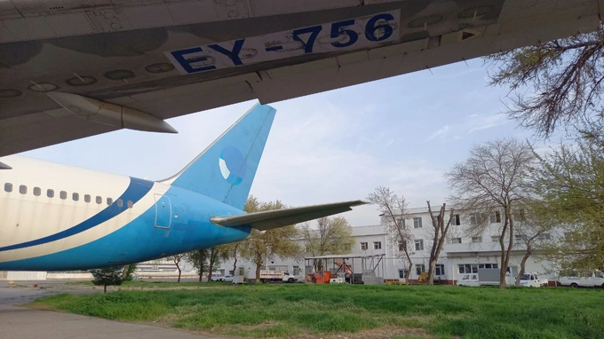 tajik air, аукцион, бпи, самолет