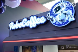 В аэропорту Ташкента открылась первая в Узбекистане робо-кофейня