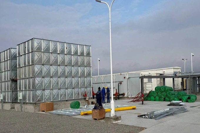 Energetika vazirligi Farg‘onada metan zapravkalar uchun ko‘chma konteynerlar qurilishi kechikayotganiga izoh berdi