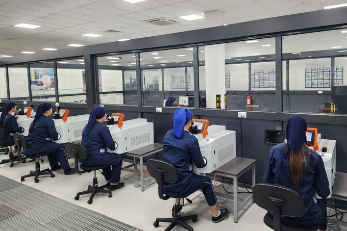 Компания из Термеза запустила переработку афганского золотого сырья