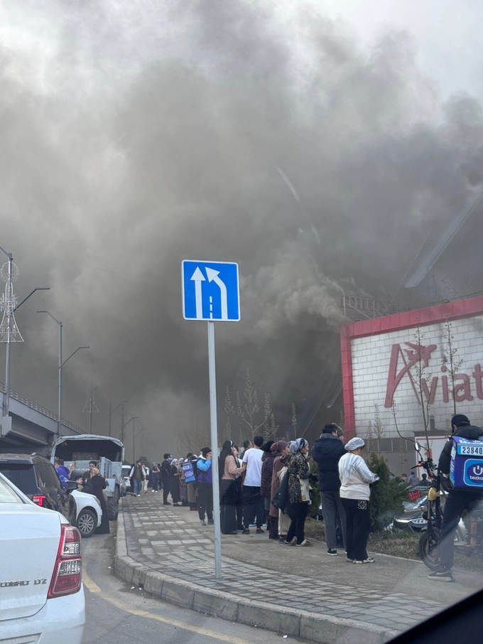 aviator, korzinka, savdo markazi, toshkent shahri, yashnobod, yong'in