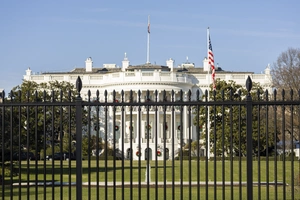 США ввели новые пошлины против 60 стран, включая Казахстан — Узбекистана в списке нет