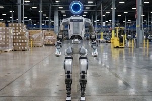 Hyundai avtomobil zavodlari uchun yangi odamsimon robotni taqdim etdi