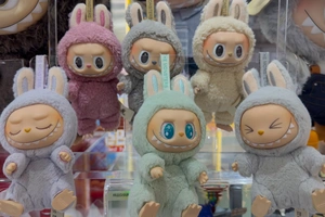 Labubu ishlab chiqaruvchisi bolalar mehnatida ayblanmoqda — The Guardian