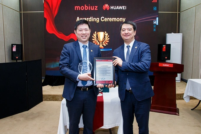huawei, mobiuz, реклама