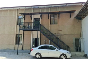 В Паркенте на продажу за долги выставили фабрику Universal Art Textile