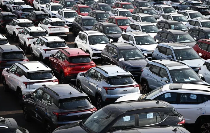 Rossiyada YOII avtomobillari uchun to‘liq utilizatsiya yig‘imi joriy etilishi mumkin