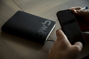 На ЕПИГУ можно переоформить номер телефона на другое лицо