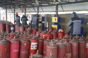 Комитет по конкуренции потребовал от импортеров пропана 63 млрд сумов за завышение цен