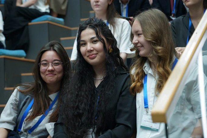 team university, реклама