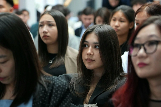 team university, реклама