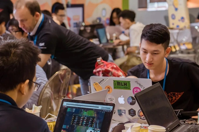 cau, global tech summit 2026, tech hachathon, реклама