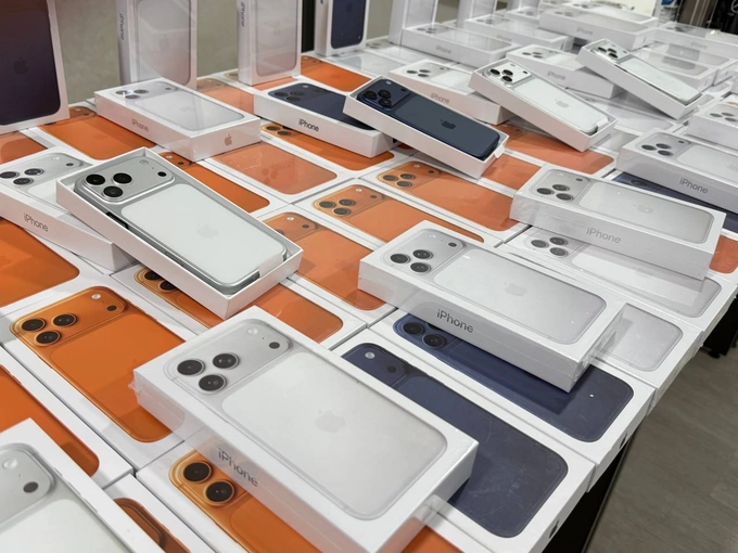 bojxona nazorati, chilonzor, iphone, kontrabanda, shayxontohur