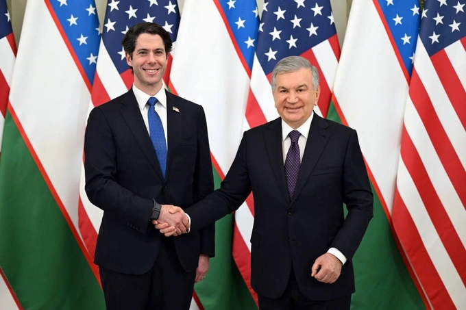 сша, шавкат мирзиёев