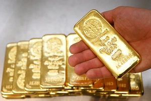 Золотовалютные резервы Узбекистана превысили рекордные $75 млрд