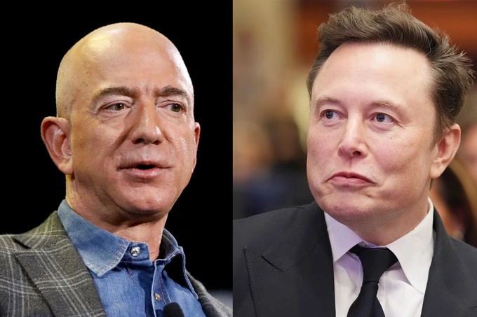 Джефф Безос и Илон Маск (справа)