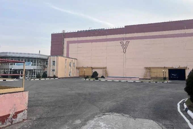 &laquo;Узметкомбинат&raquo; выставил на торги свой завод цветных металлов в Бекабаде