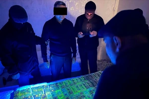 В Бухарской области мошенник требовал $600 тыс. за помощь в приобретении золотоносного участка