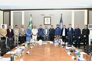 Узбекистан организует товарные склады в пакистанском порту Карачи