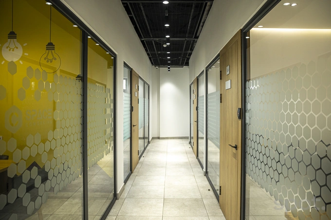 c-space, коворкинги, офисы