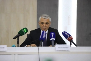 “Ish to‘xtatilgan” — qurilish vaziri korrupsiya haqida gapirgan tadbirkorga nisbatan shikoyat haqida