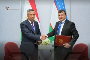 «Узметкомбинат» планирует закупить 300 тысяч тонн железа в Таджикистане