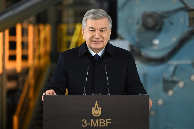 агмк, горная промышленность, шавкат мирзиеев