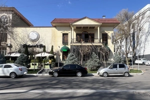 В центре Ташкента на торги выставили здание ресторана Pasado