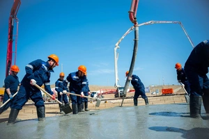 O‘zbekistondagi ilk AES maydonchasida dastlabki beton quyildi