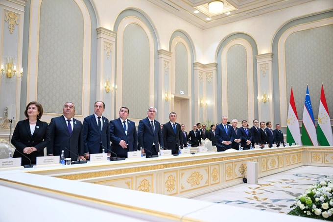 artel, медицина, таджикистан, шавкат мирзиеев, эмомали рахмон