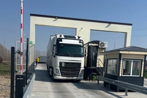 На таможенном посту «Яллама» заработала электронная очередь