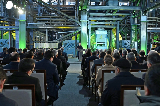 агмк, промышленность, шавкат мирзиеев