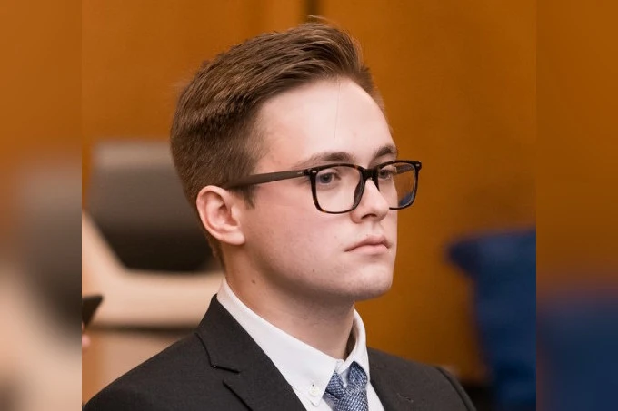 Павел Мхитарян