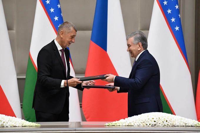 chexiya, hujjatlar, prezident, shavkat mirziyoyev, skoda, transport, hamkorlik, elektropoyezd