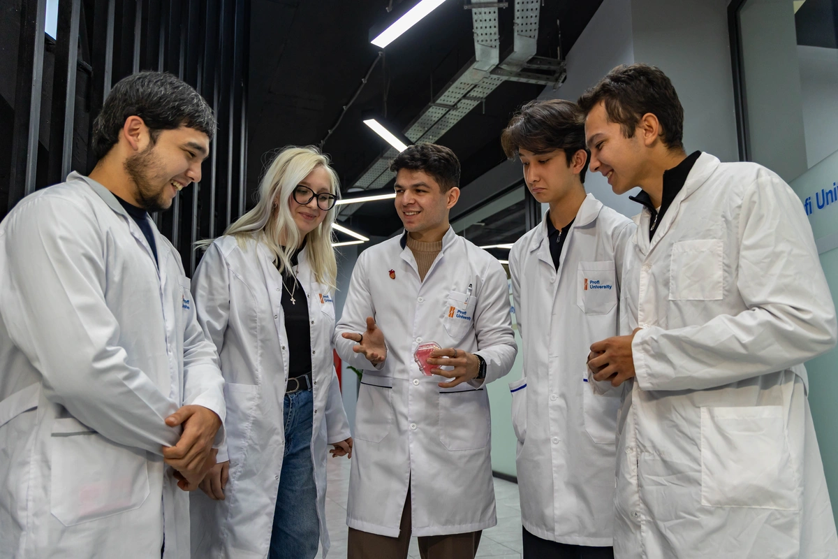 Boshqacha fikrlash: Profi University O‘zbekistonda oliy ta’lim qoidalarini qanday o‘zgartirmoqda