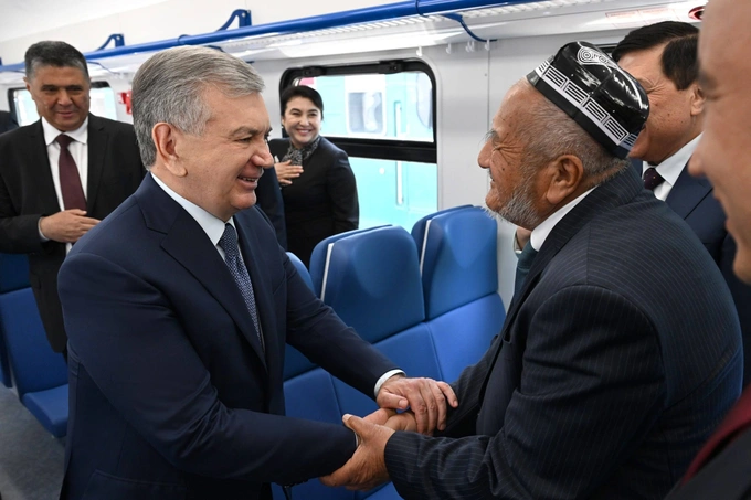 elektropoyezd, marg'ilon, prezident, qo'qon, shavkat mirziyoyev, temir yo‘l
