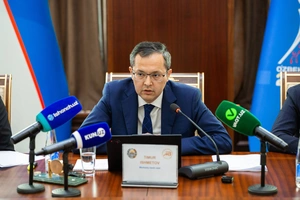 “Buning salbiy ta’sirini ko‘rmayapmiz” — Markaziy bank raisi naqd pulsiz to‘lovlar haqida