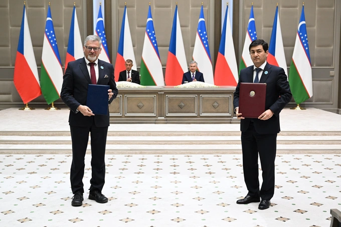chexiya, hujjatlar, prezident, shavkat mirziyoyev, skoda, transport, hamkorlik, elektropoyezd