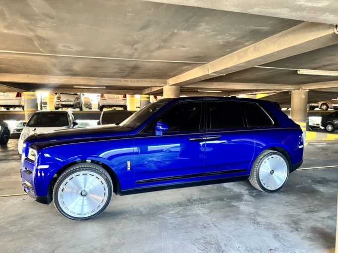 auksion, avtomobillar, mib, rolls-royce cullinan