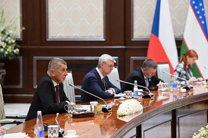 авиарейсы, торговля, чехия, шавкат мирзиеев