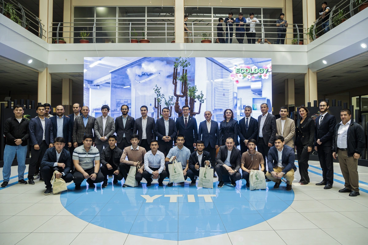 Kimyo universitetida ekologik yechimlarga bag‘ishlangan Art Engineering 2026 ko‘rgazmasi bo‘lib o‘tmoqda
