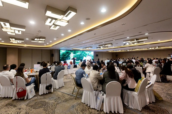 kompas touroperator, qanot sharq, реклама