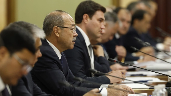 абдулла арипов, михаил мишустин