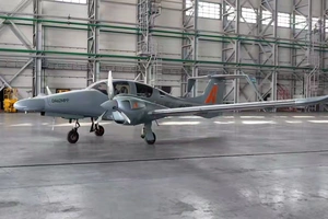 «Узаэронавигация» приобрела легкий самолет у австрийской Diamond