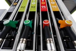 Бензин АИ-92 в Узбекистане подорожал до рекорда, дизель вырос в цене на 17,5%