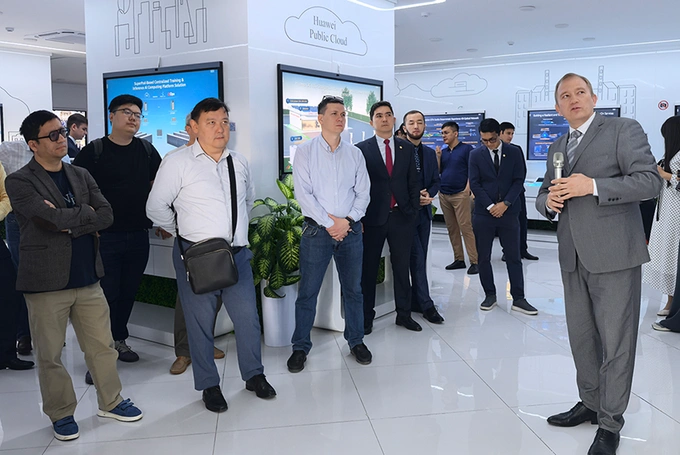 huwaei, реклама