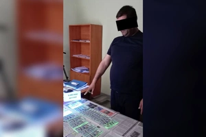 Namanganda 4 kishini Hajga yuborish evaziga $26 ming talab qilgan shaxs ushlandi